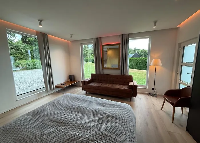 House In Ardennes فيلة