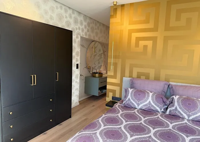 House In Ardennes * شو فونتان